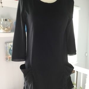 Logo by Lori Goldstein